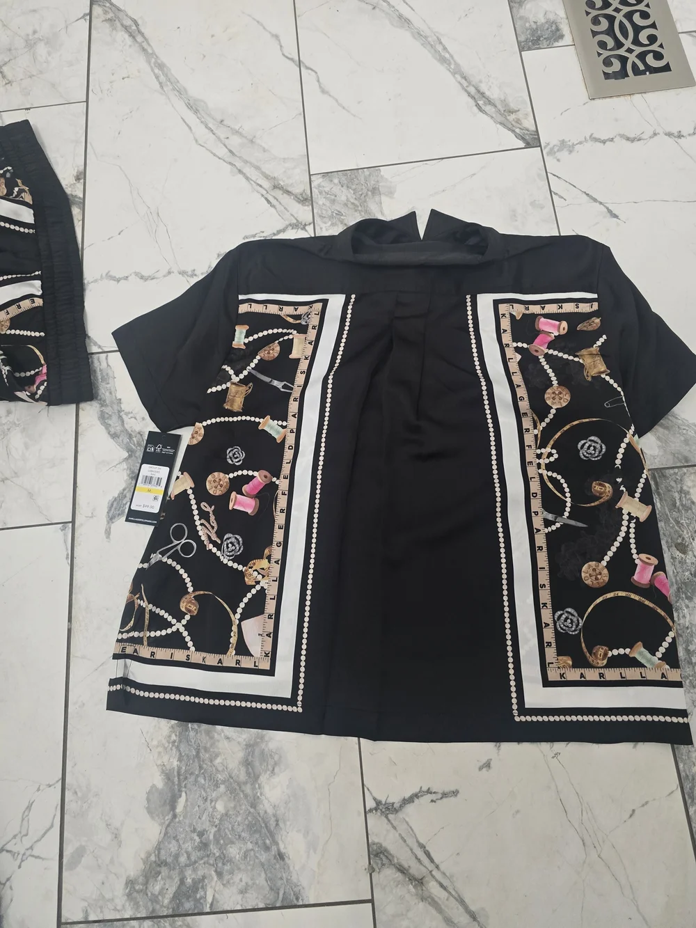 Karl Largfield Set - 2 Pieces - BRAND NEW - NWT